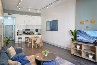 1200 Brickell Bay Drive 1406, Miami, FL 33131