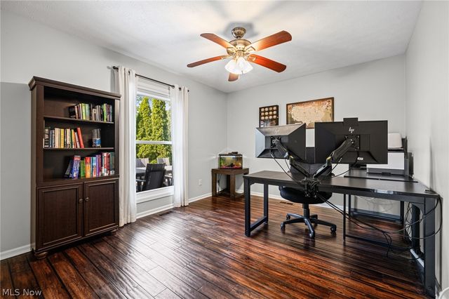 17258 Long Meadow Trail, Chagrin Falls, OH 44023