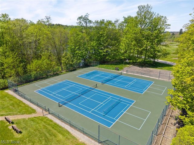 17258 Long Meadow Trail, Chagrin Falls, OH 44023
