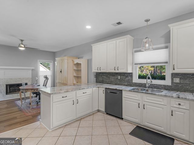 65 Teal Court, Locust Grove, GA 30248