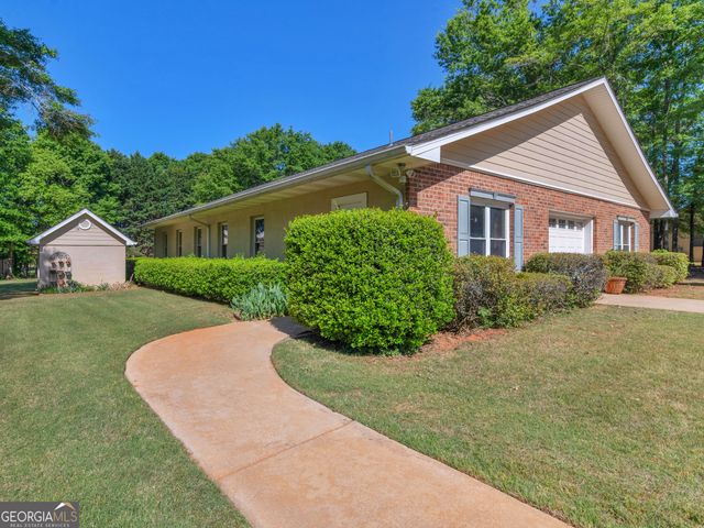 65 Teal Court, Locust Grove, GA 30248