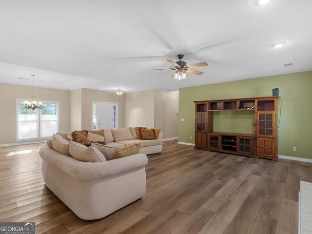 65 Teal Court, Locust Grove, GA 30248