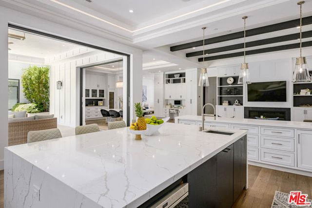 5412 Aldea Avenue, Encino, CA 91316