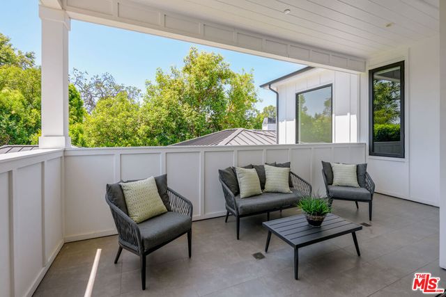 5412 Aldea Avenue, Encino, CA 91316