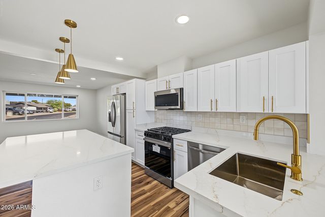 12656 N 26TH Drive, Phoenix, AZ 85029