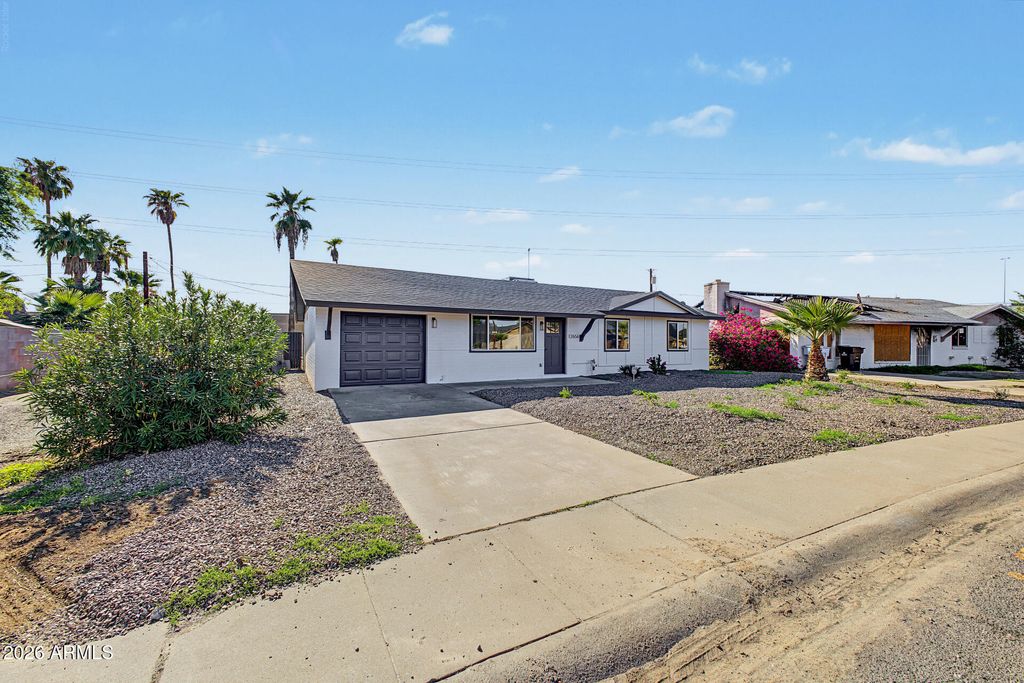 12656 N 26TH Drive, Phoenix, AZ 85029 — photo 3
