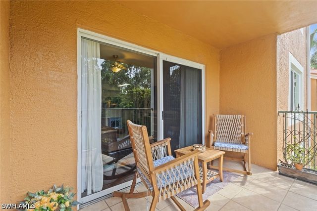 1270 Wildwood Lakes BLVD 204, Naples, FL 34104