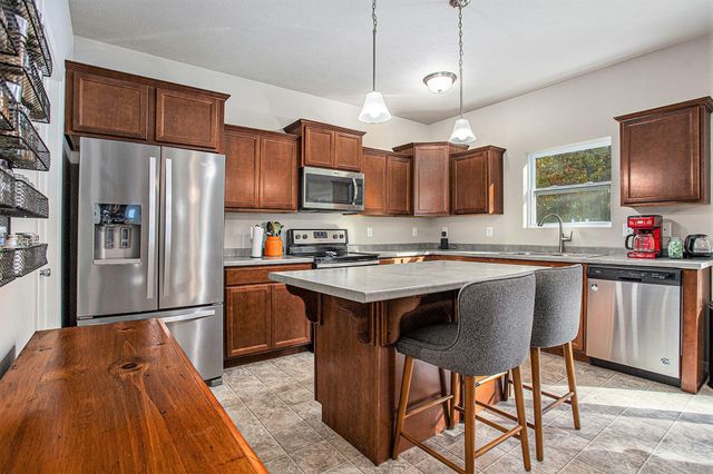 6180 Wood Hollow Avenue, Oshtemo Twp, MI 49009