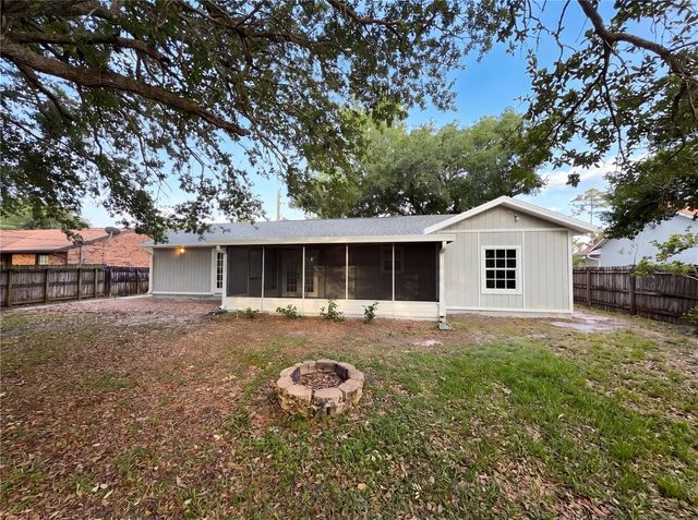 967 LAMPLIGHTER DRIVE NW, Palm Bay, FL 32907