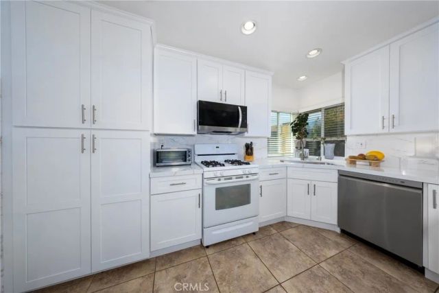 10430 Palo Alto, Rancho Cucamonga, CA 91730