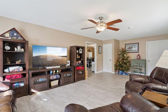 1547 CENTER STREET, Deland, FL 32720