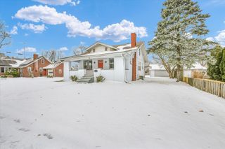 210 E Newkirk Street, Tuscola, IL 61953