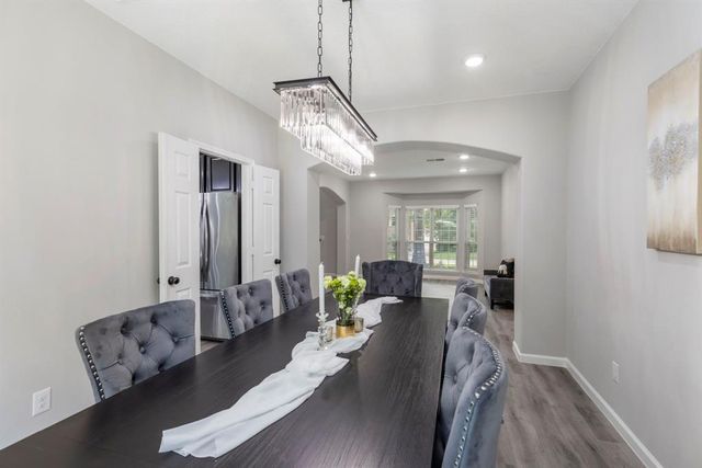 22 Vista Mill Place, The Woodlands, TX 77382
