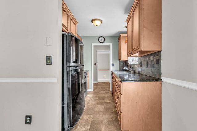 3200 N Senseney Cir, Clarksville, TN 37042