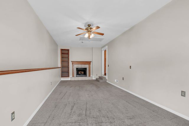 3200 N Senseney Cir, Clarksville, TN 37042