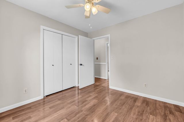 3200 N Senseney Cir, Clarksville, TN 37042