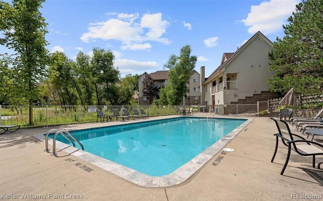 867 Amanda Lane, Pontiac, MI 48340