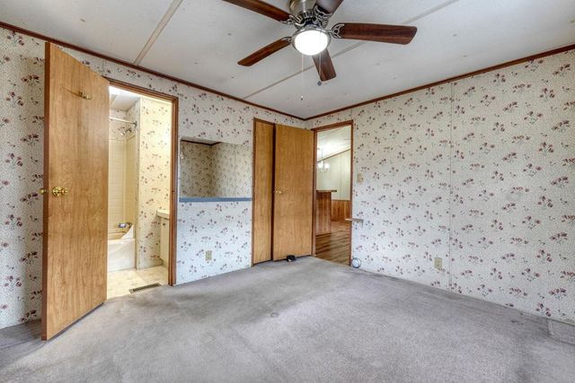 240 Ruby Lake Drive N, Hiawassee, GA 30546