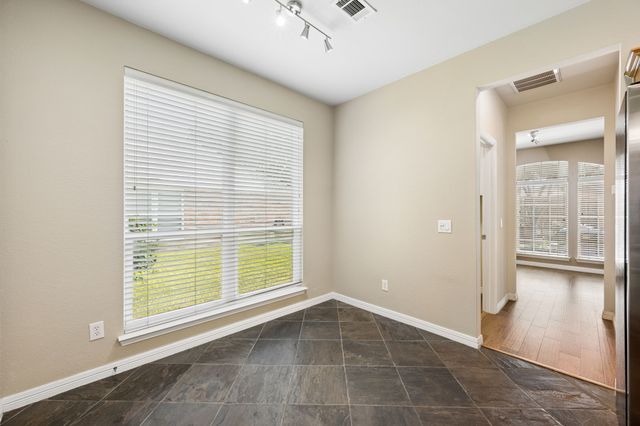 257 Ridge Haven Drive, Lewisville, TX 75067