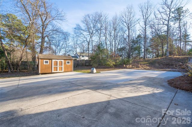 2568 Chelsea Drive, Concord, NC 28025