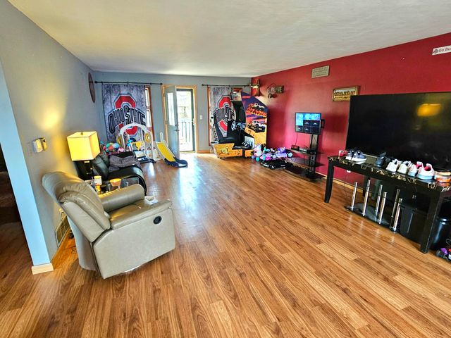 229 N Burr Oak Road, Burr Oak, MI 49030