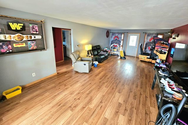 229 N Burr Oak Road, Burr Oak, MI 49030