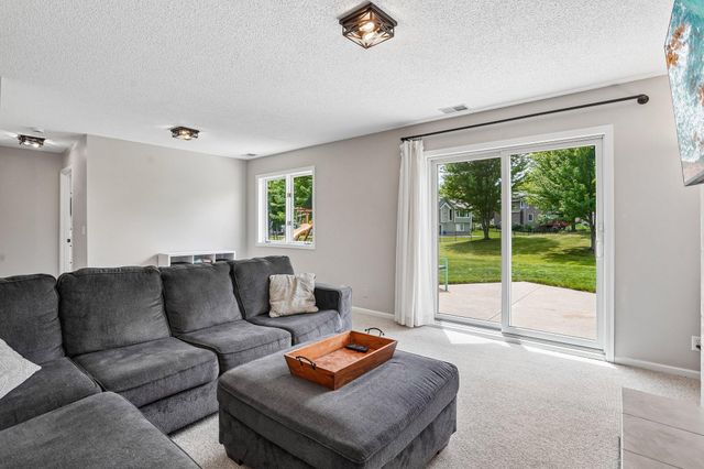 17134 Woodview Court SE, Prior Lake, MN 55372