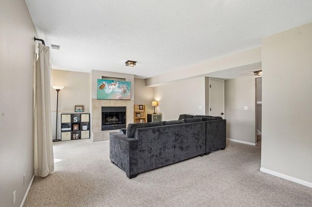 17134 Woodview Court SE, Prior Lake, MN 55372