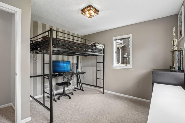 17134 Woodview Court SE, Prior Lake, MN 55372