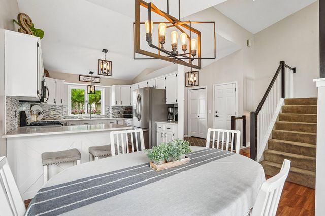 17134 Woodview Court SE, Prior Lake, MN 55372