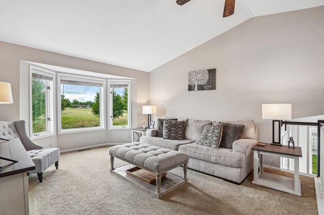 17134 Woodview Court SE, Prior Lake, MN 55372