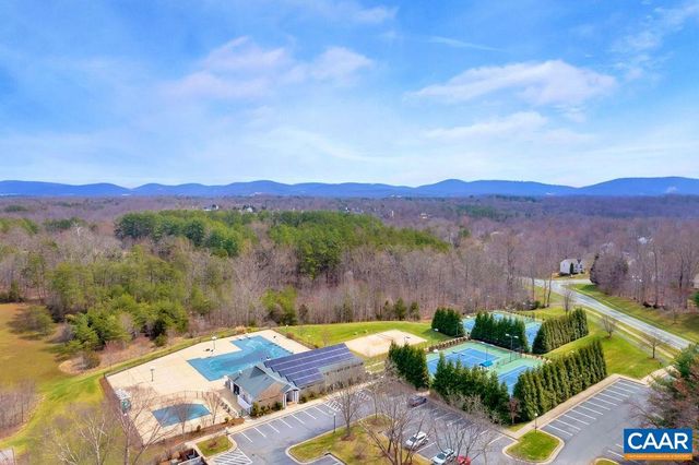 1527 CHERRY BARK LN, Charlottesville, VA 22911