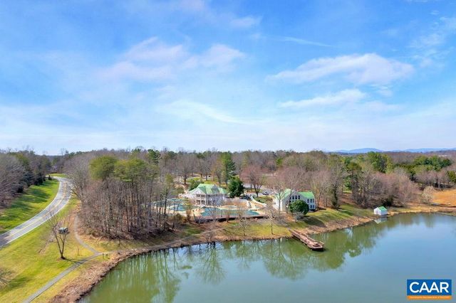 1527 CHERRY BARK LN, Charlottesville, VA 22911