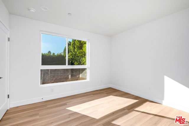10801 Kling Street, Toluca Lake (los Angeles), CA 91602