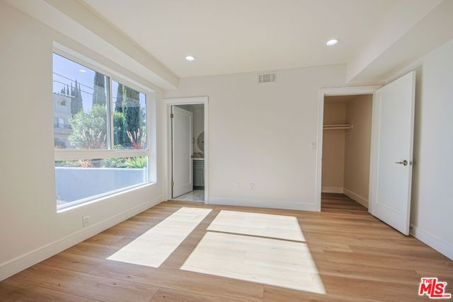 10801 Kling Street, Toluca Lake (los Angeles), CA 91602