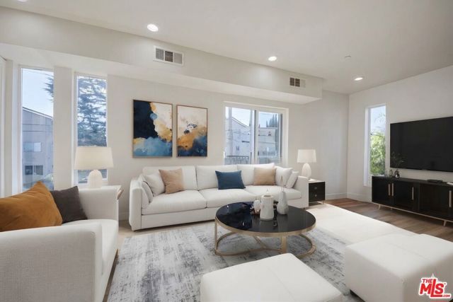 10801 Kling Street, Toluca Lake (los Angeles), CA 91602