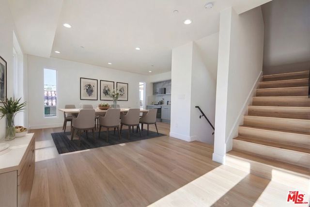 10801 Kling Street, Toluca Lake (los Angeles), CA 91602