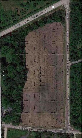 21707 W Lakeview Parkway, Mundelein, IL 60060