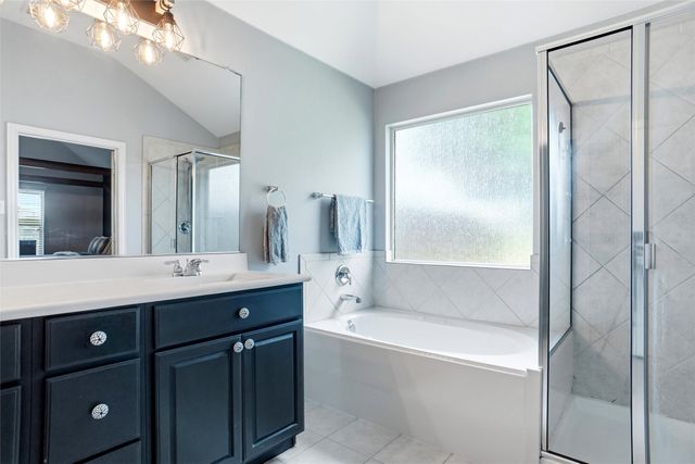 12529 Autumn Leaves Trail, Fort Worth, TX 76244