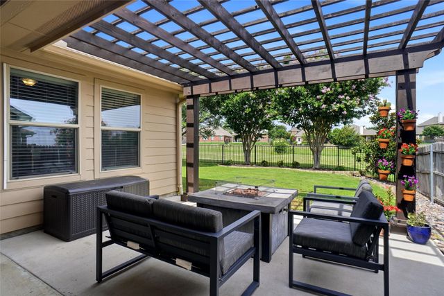 12529 Autumn Leaves Trail, Fort Worth, TX 76244