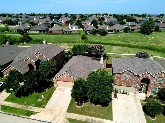 12529 Autumn Leaves Trail, Fort Worth, TX 76244