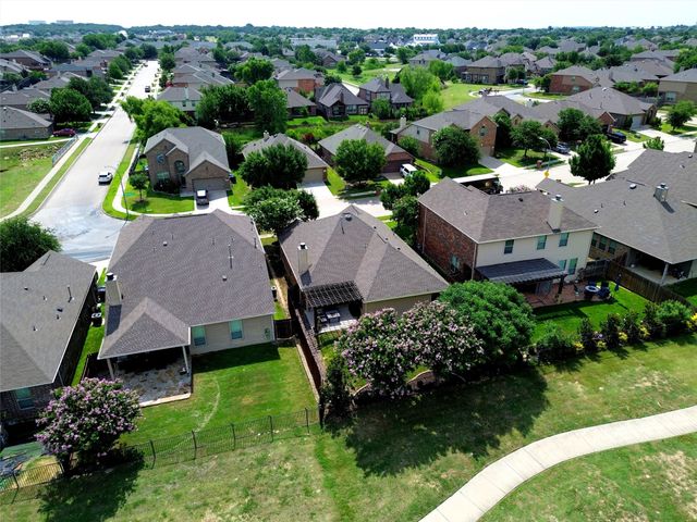 12529 Autumn Leaves Trail, Fort Worth, TX 76244