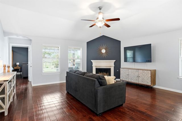 12529 Autumn Leaves Trail, Fort Worth, TX 76244