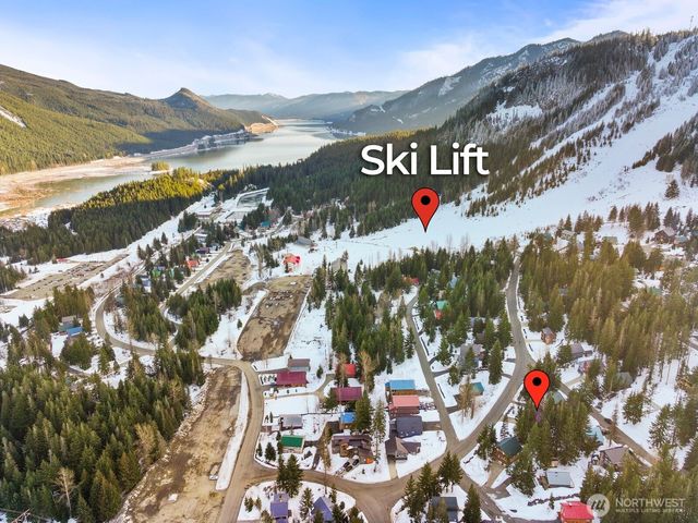 1310 Snoqualmie Drive, Snoqualmie Pass, WA 98068