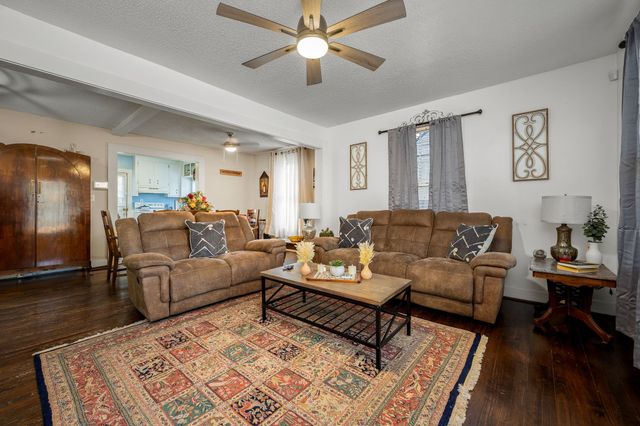 464 Whitthorne St, Shelbyville, TN 37160