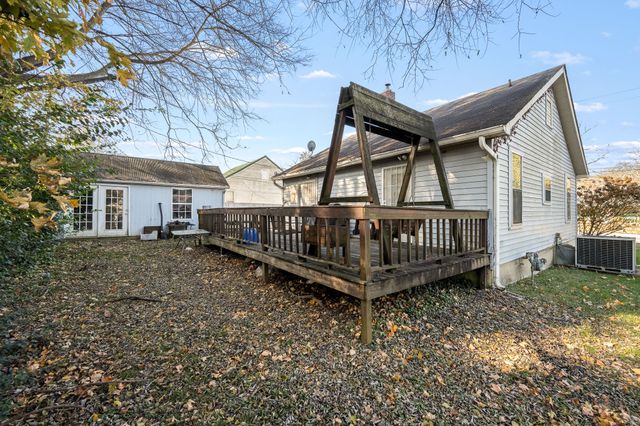 464 Whitthorne St, Shelbyville, TN 37160