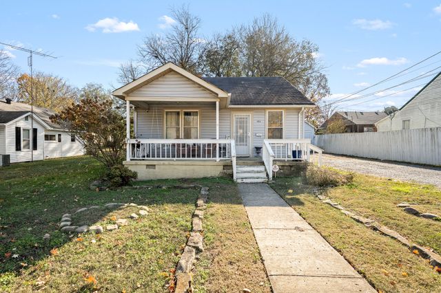 464 Whitthorne St, Shelbyville, TN 37160