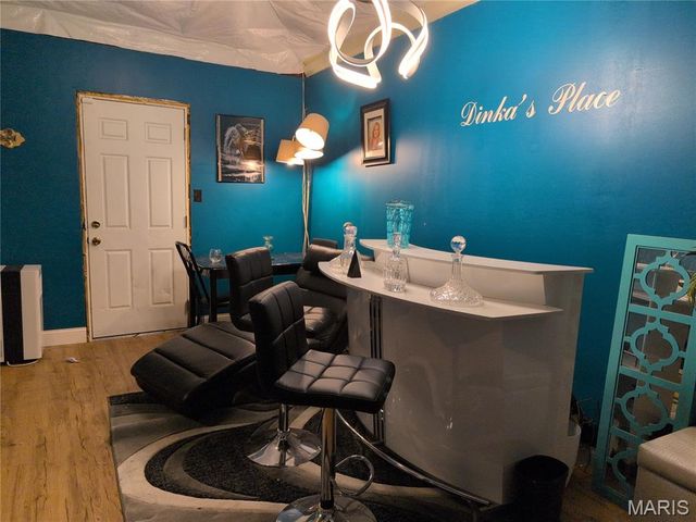 25 Godfrey Lane, Ferguson, MO 63135