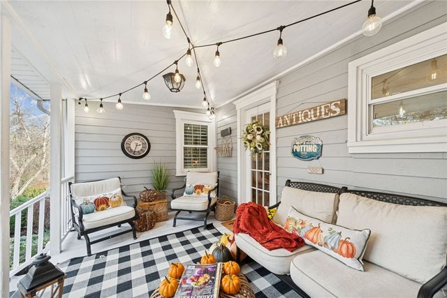 3024 Hyland Rd, Penn Twp, PA 15642