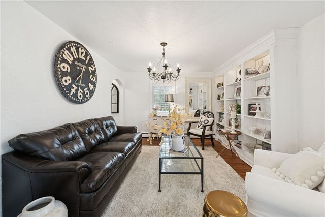 3024 Hyland Rd, Penn Twp, PA 15642